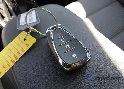 2025 Chevrolet Trax Fwd Lt from USA, damaged, VIN KL77LHEP6SC173577